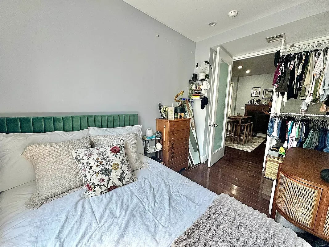 204 Starr St 3F
