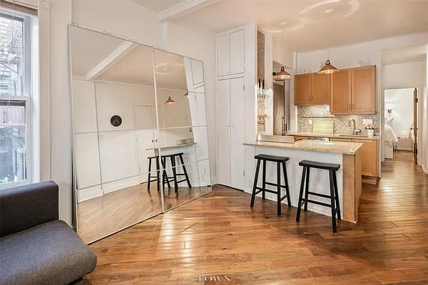 131 Thompson Street #2D