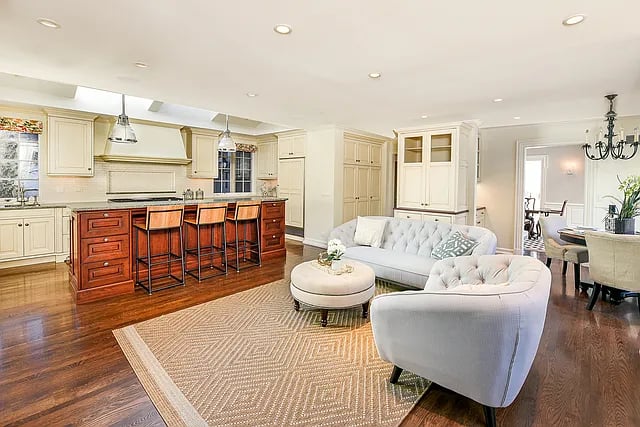 166 Sheridan Rd