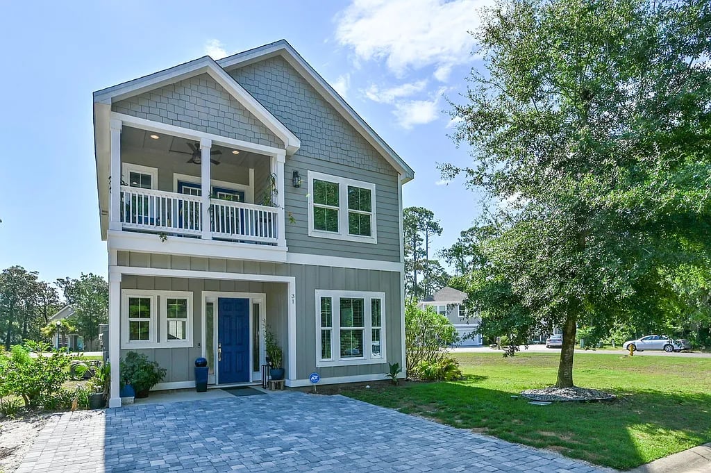 31 Rearden Way