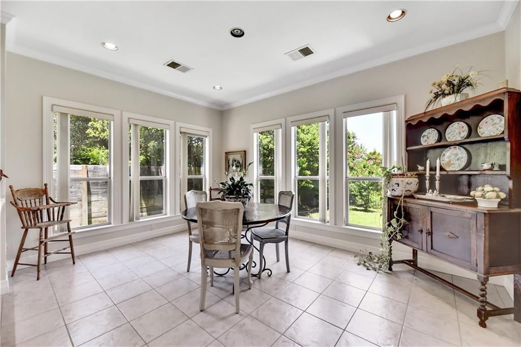 5600 N Scout Island Cir
