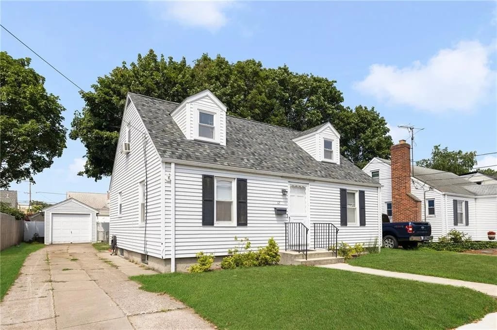 63 Edgemere Rd