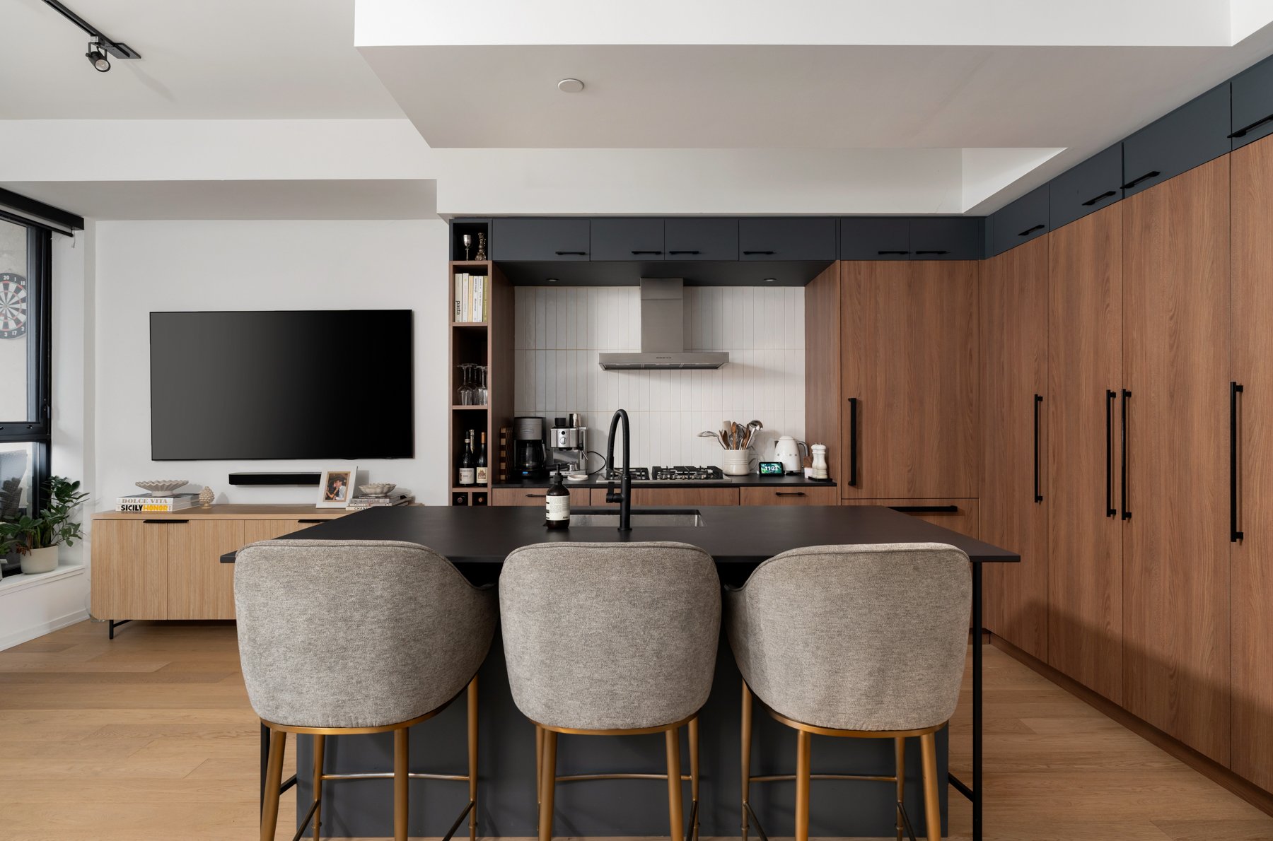 302-41 Dovercourt Rd