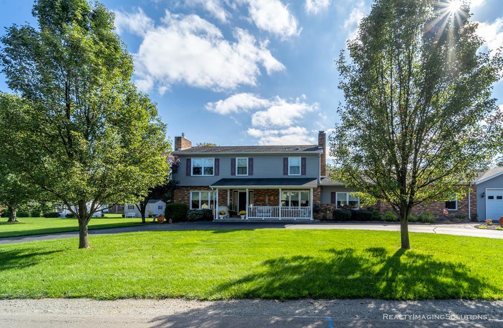 64 Joy St