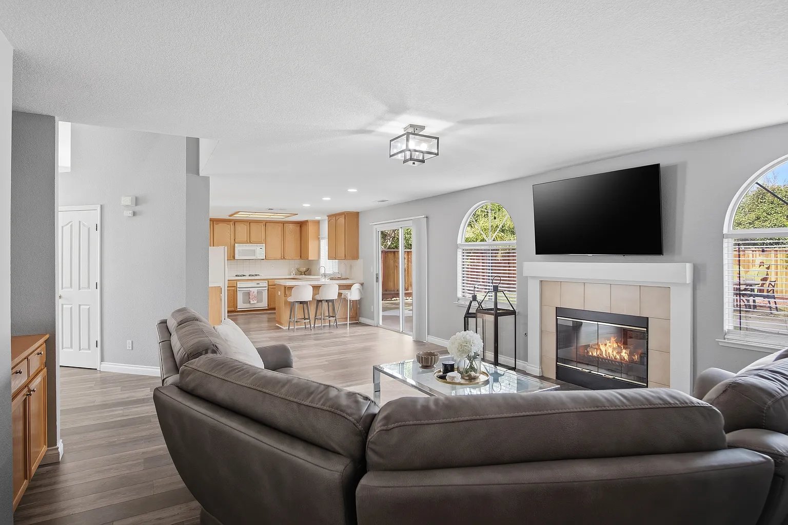 1044 Sandra Street