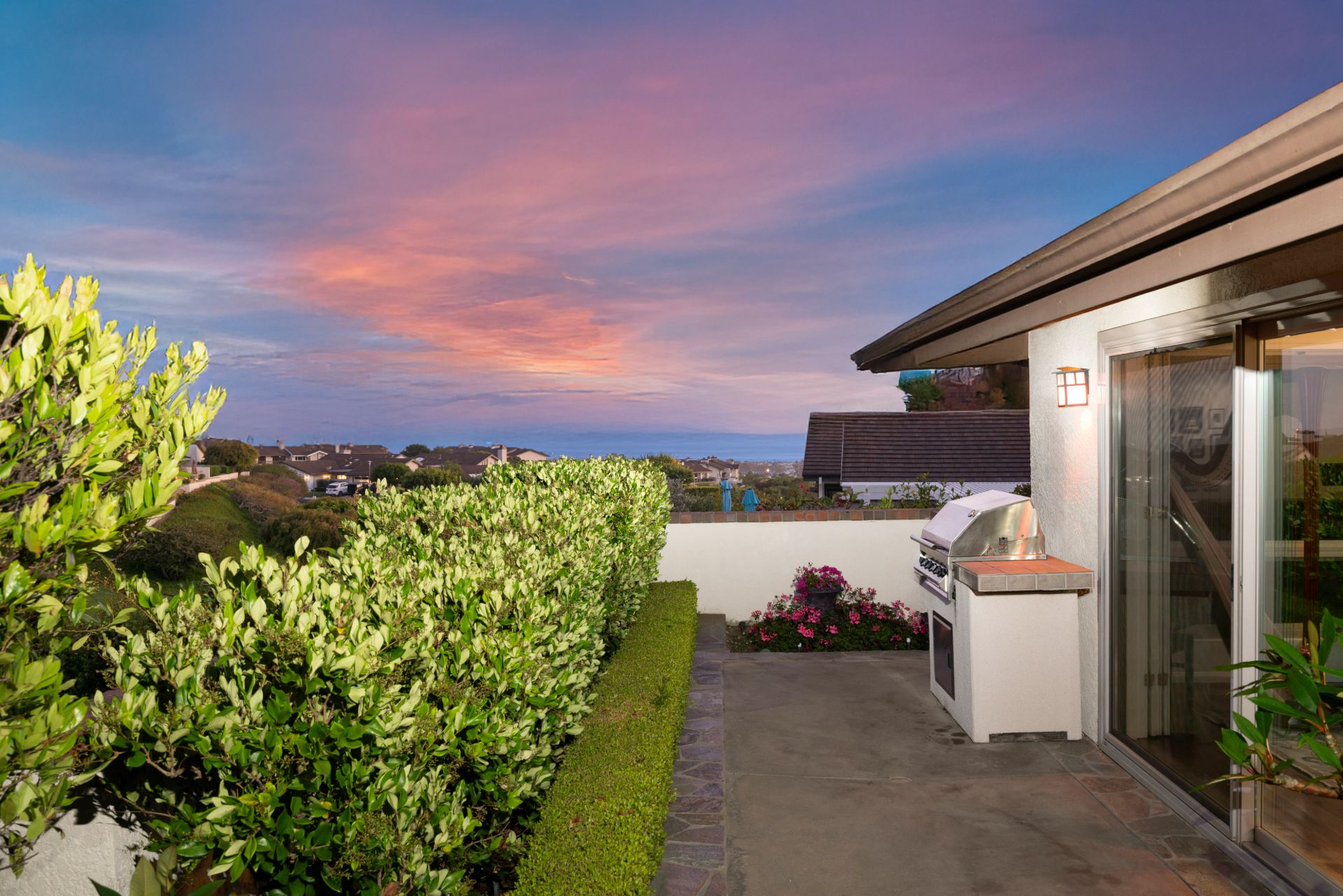 15 Skysail Drive