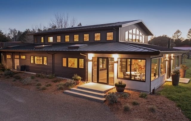 555 Snow Road, Sebastopol, CA
