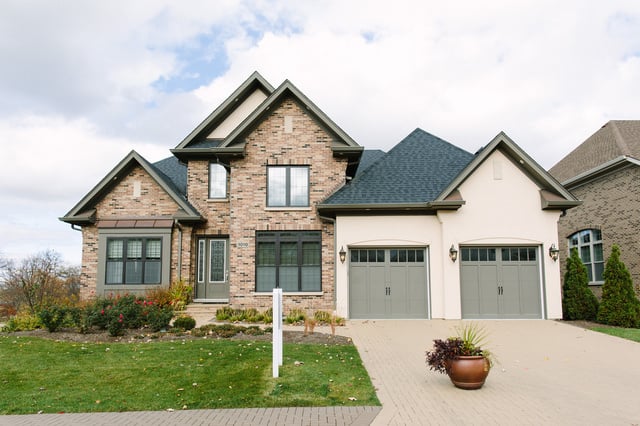 1010 White Pine LN