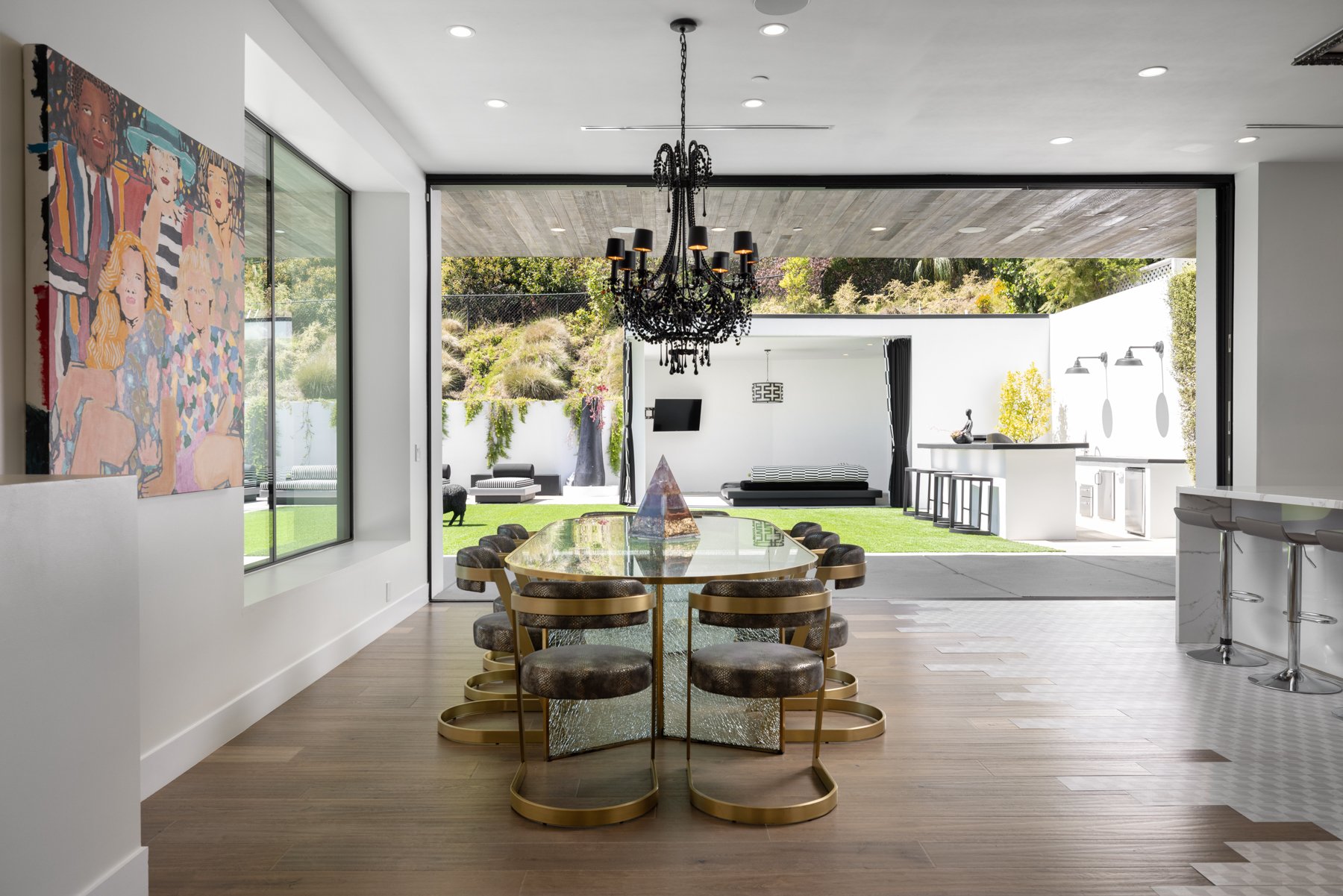 1619 San Ysidro Dr, Beverly Hills