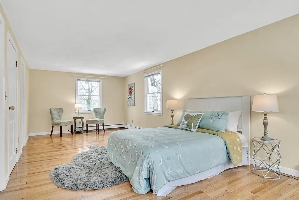 16 Asbury St
