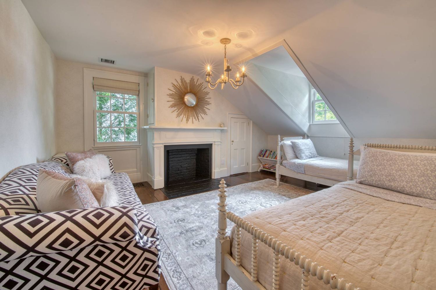 A Masterfully Restored Icon on a Coveted Village Lane