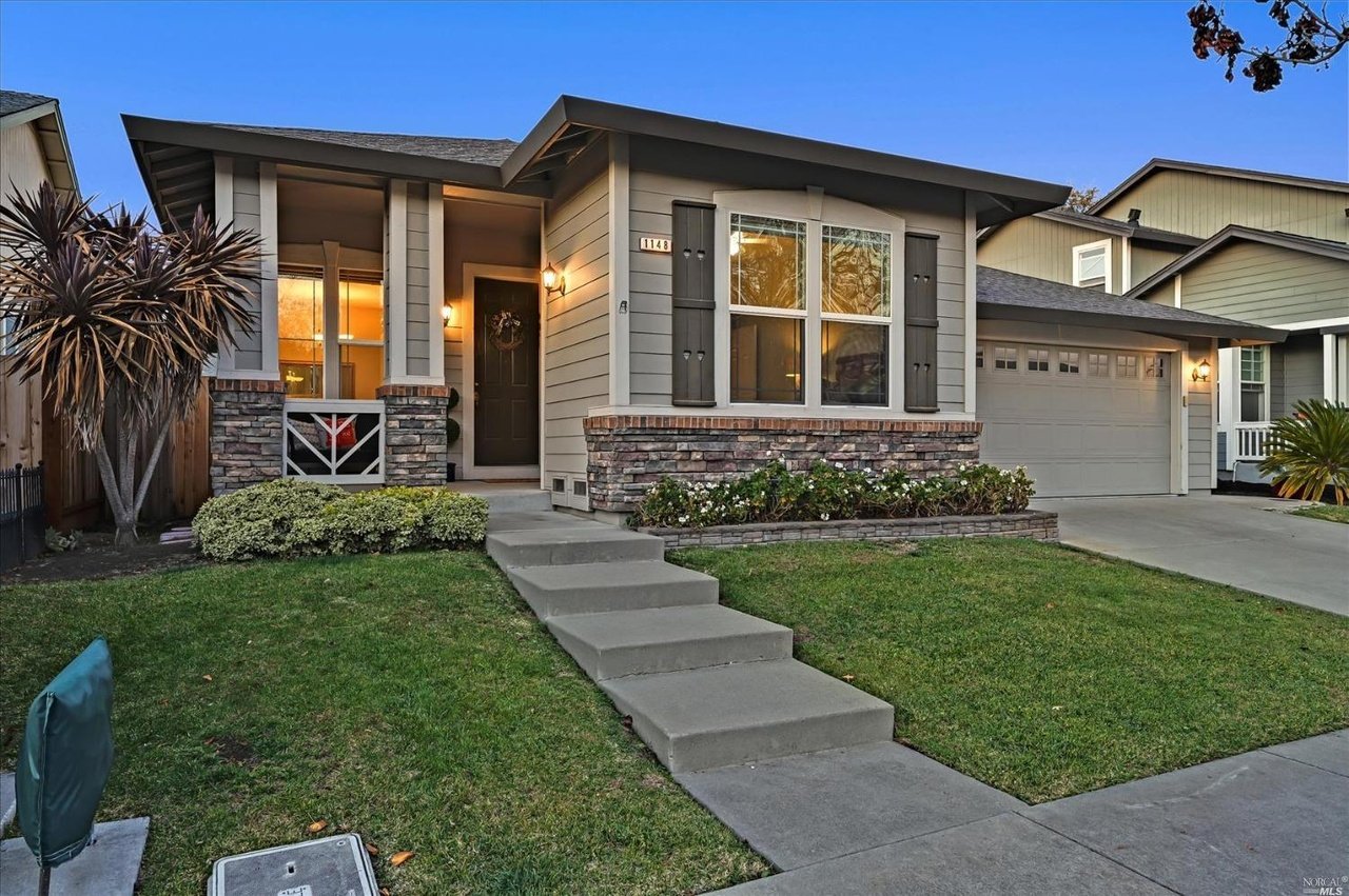 1148 Pedroncelli Dr