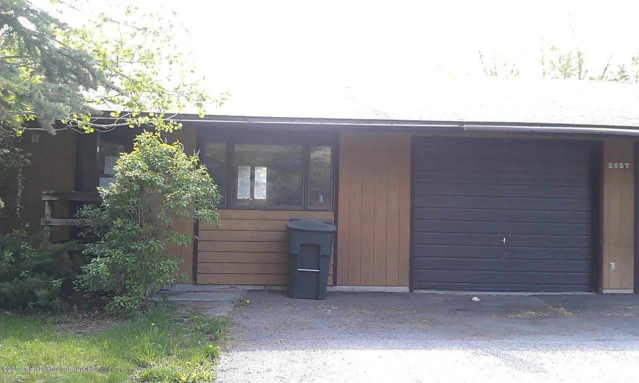 2057 Corner Creek, #1