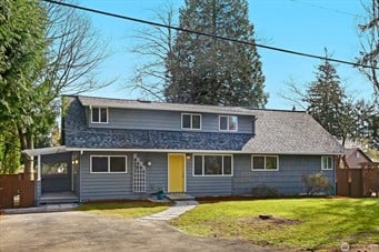 8905 NE 190th Street