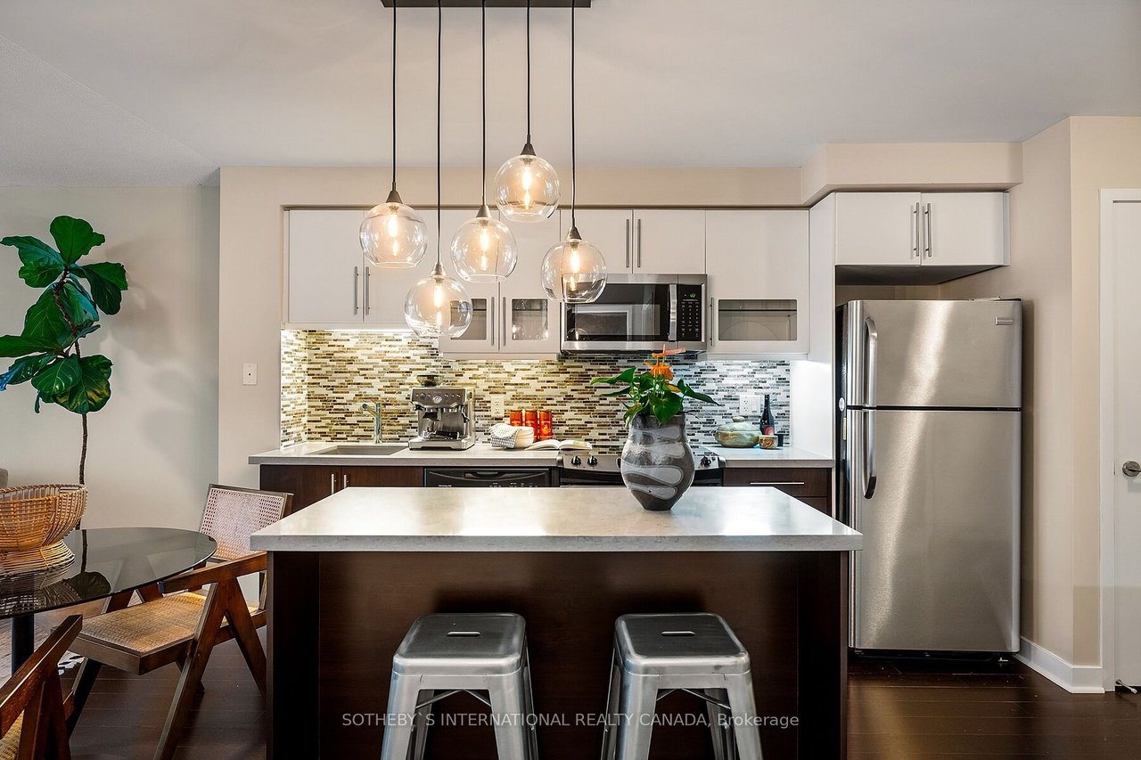 1169 Queen St W Unit 419