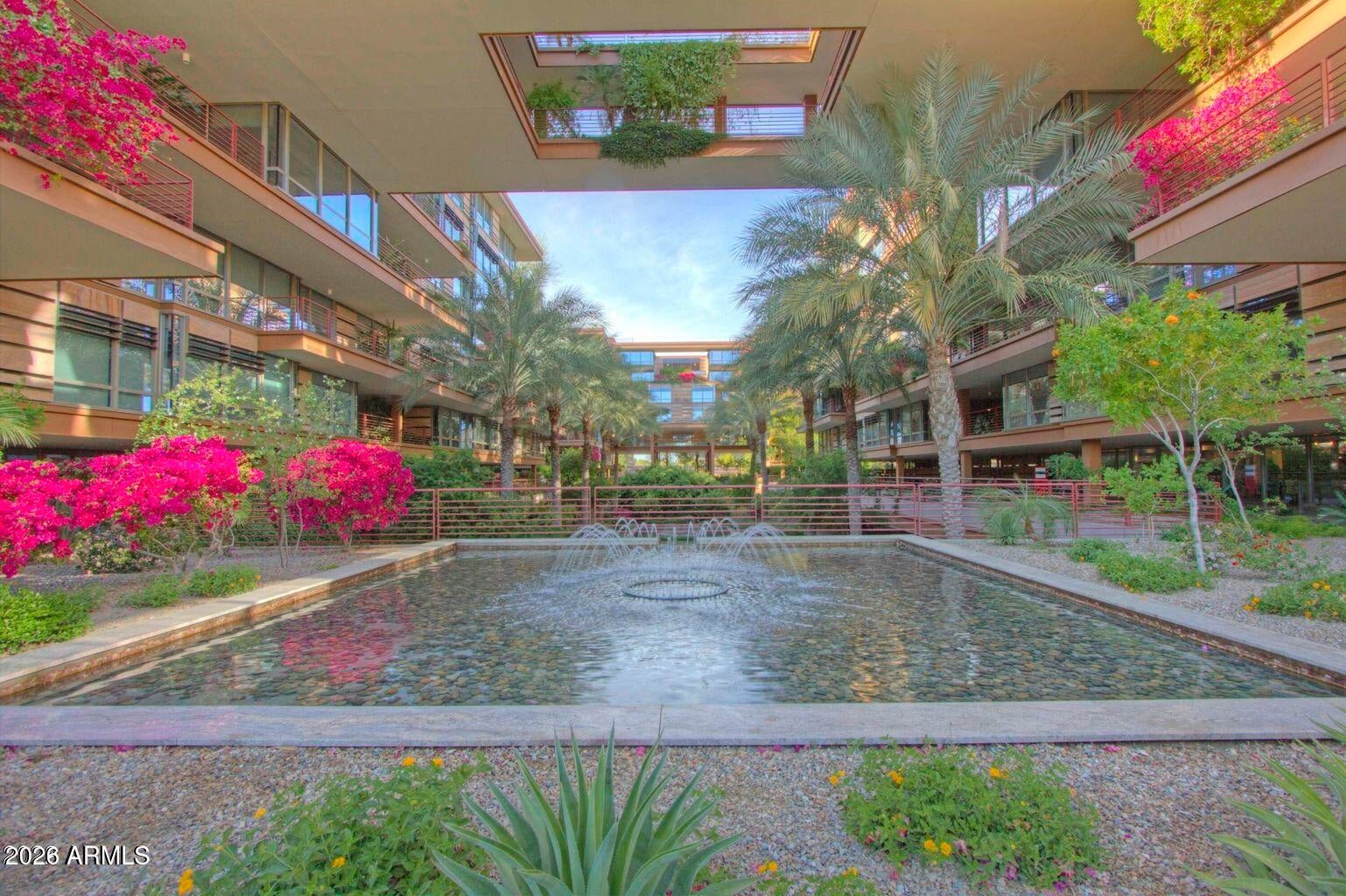 7117 E Rancho Vista Dr, #5001
