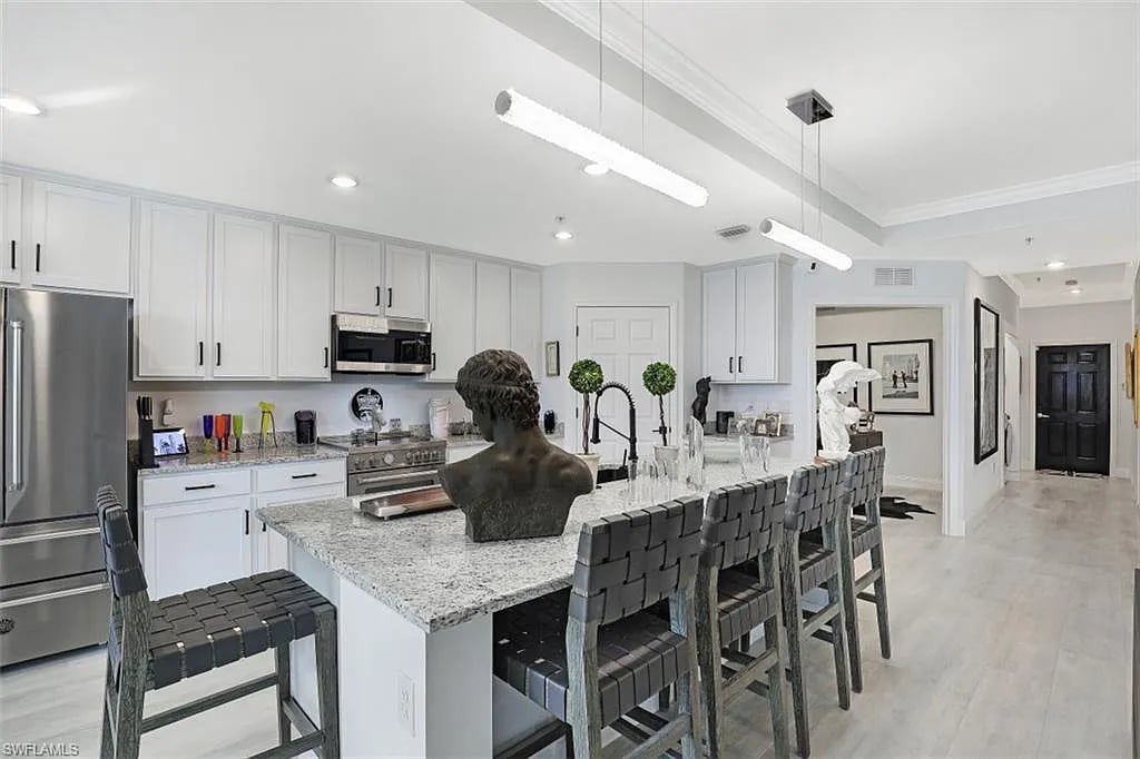 16000 Grassland #3113