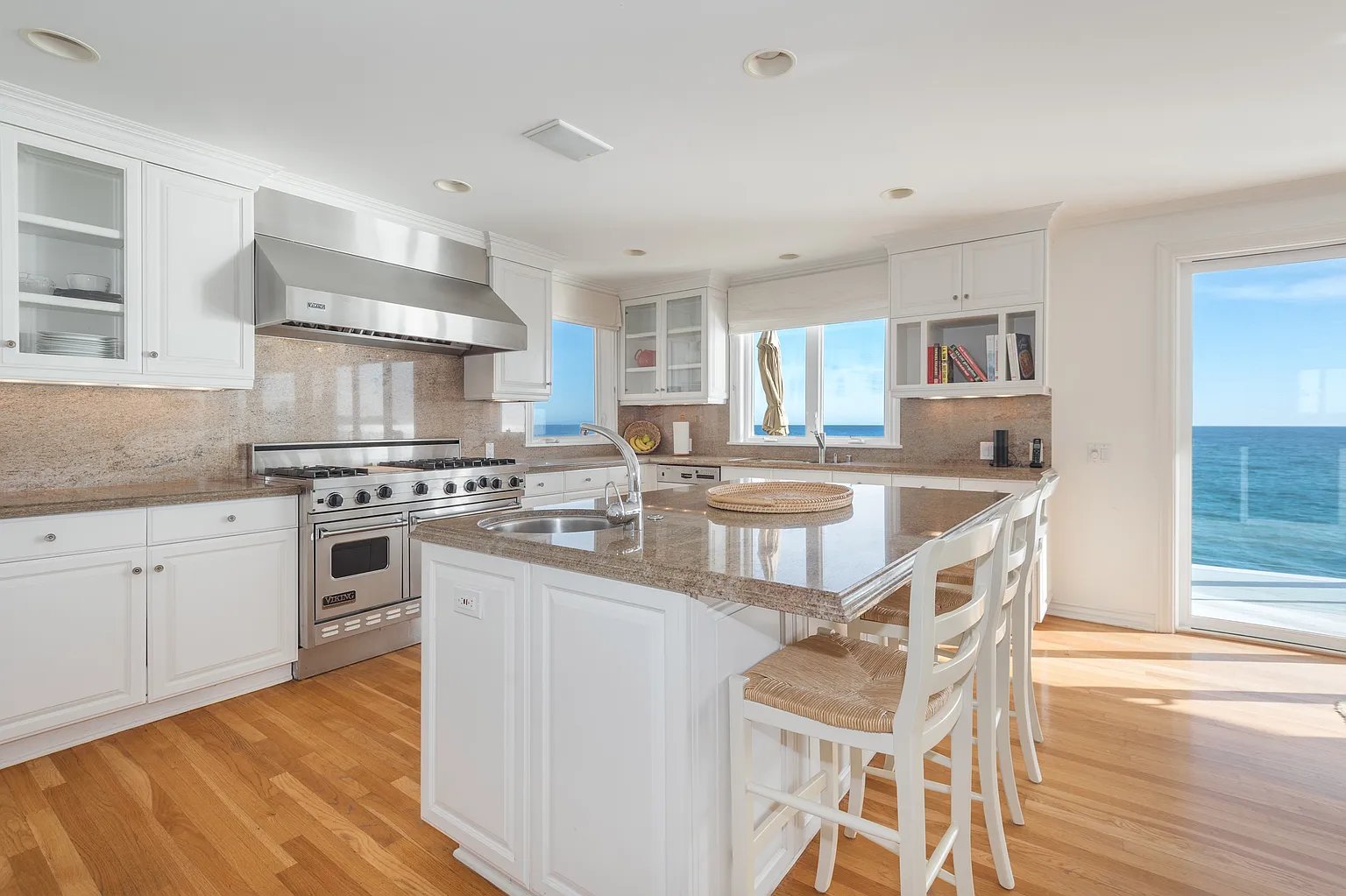  27086 Malibu Cove Colony Dr