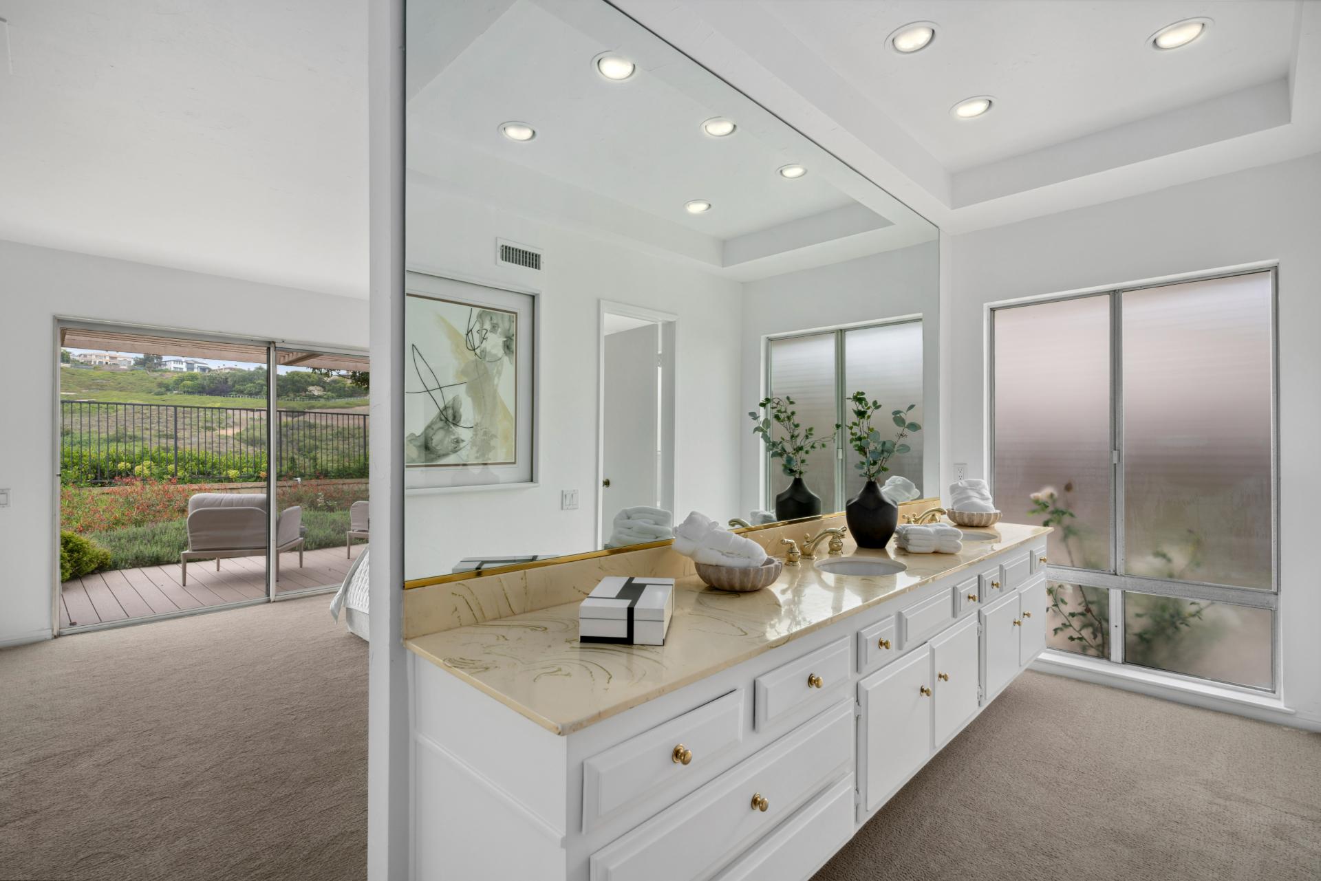 1606 Reef View Circle