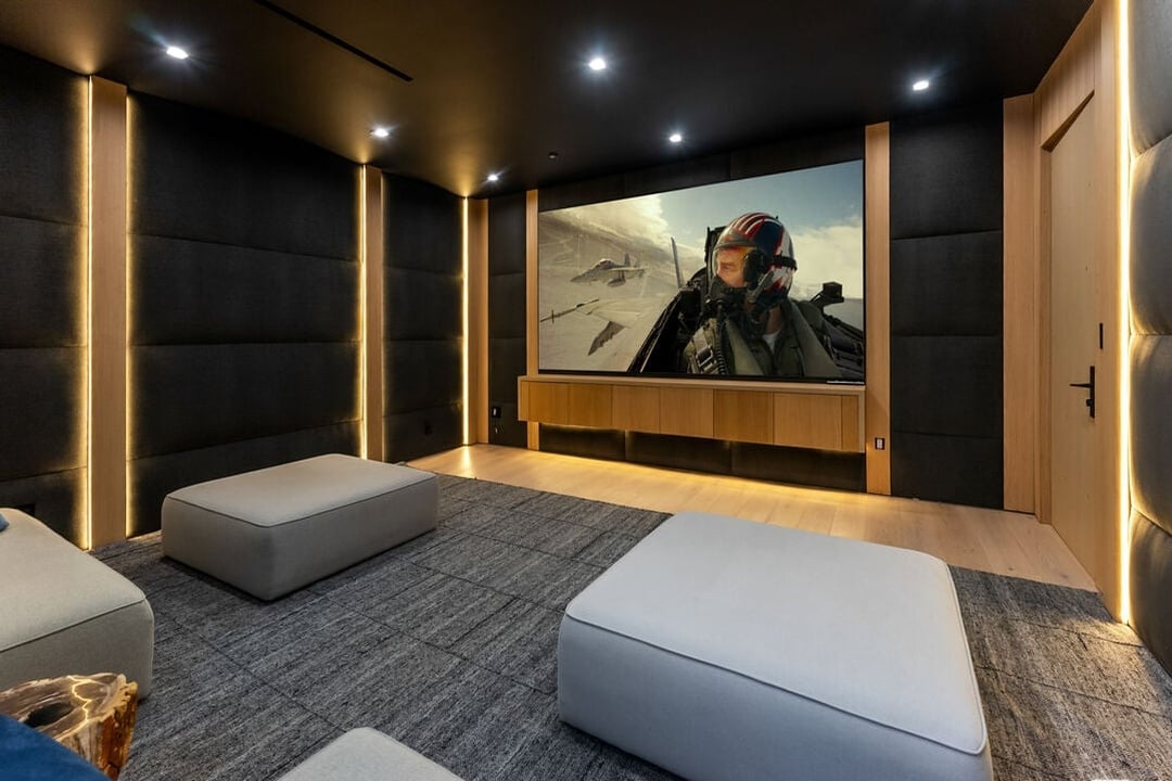 Zenith Horizon, Malibu Rd, 90265