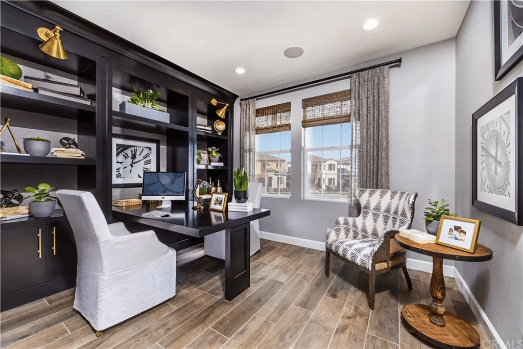 1931 Aliso Canyon Dr