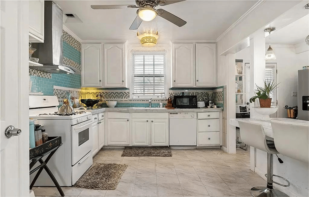 Charming Lake Balboa Fixer with Endless Potential