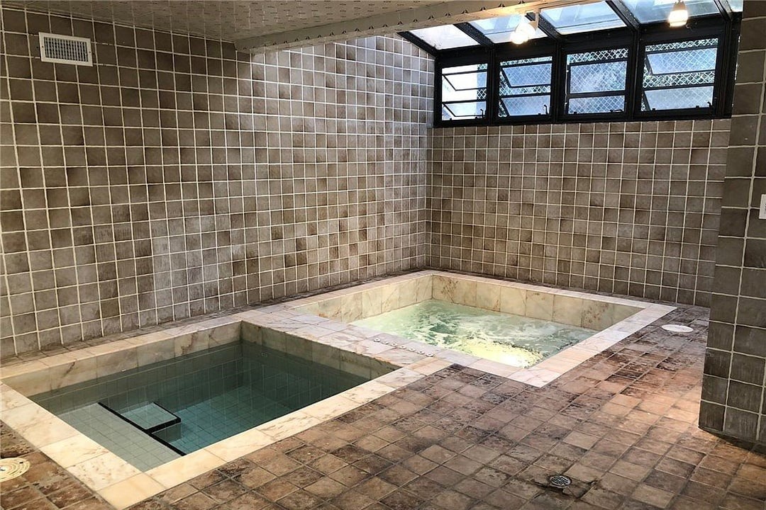 Valley Luxe