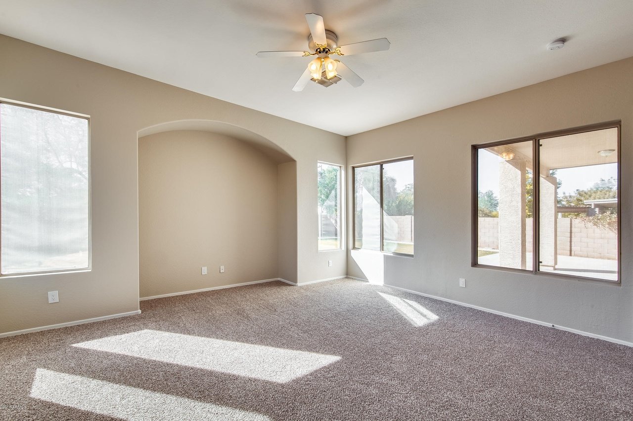 4635 E Via Montoya Dr