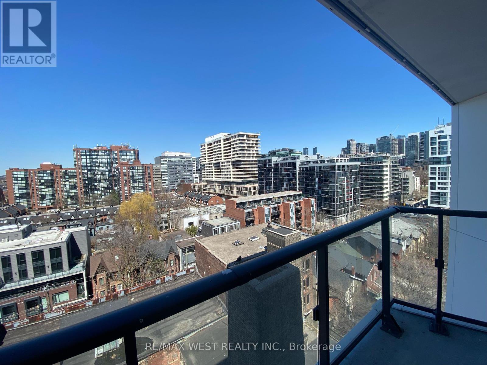 #1016 - 9 Tecumseth Street, Toronto Unit: 1016