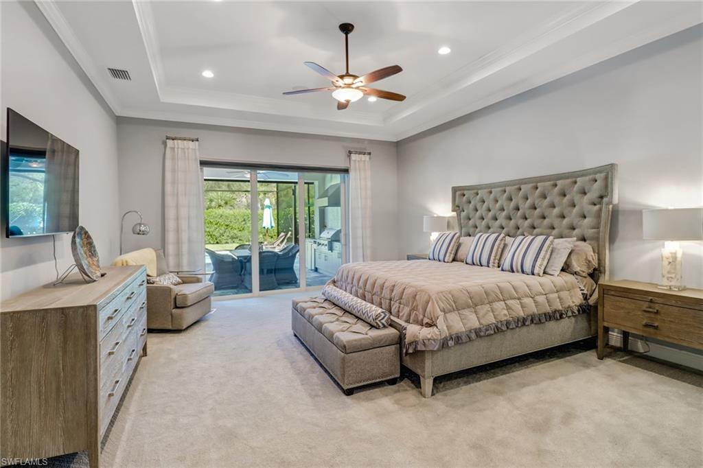 8951 Redonda Dr