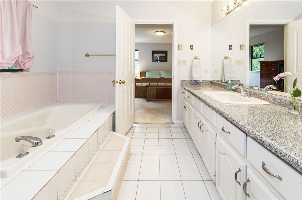 5329 Westhaven Wynd