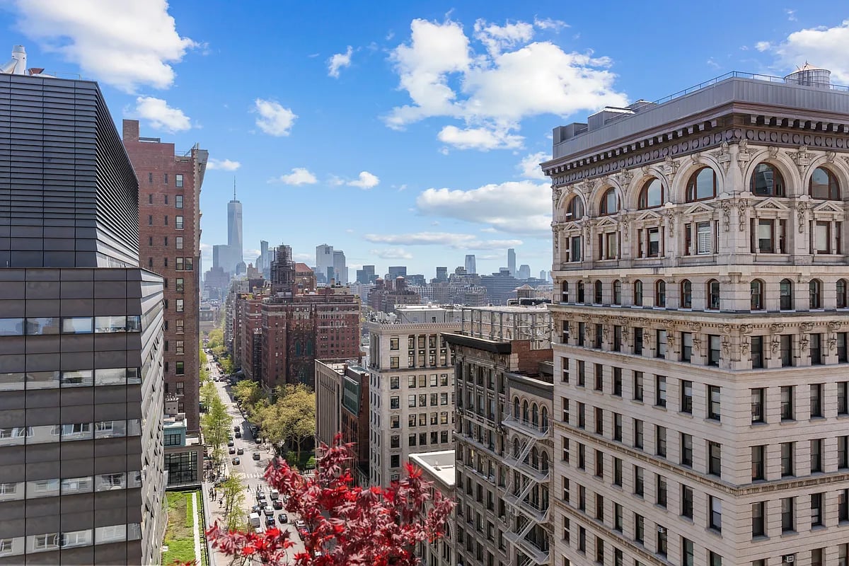 69 5th Ave #12E