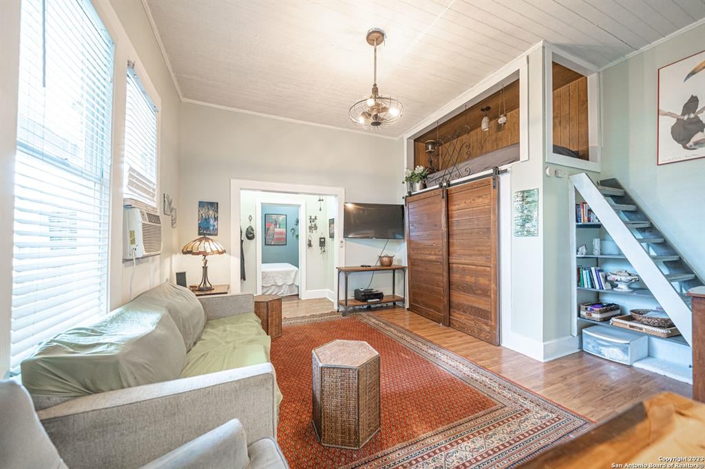 244 Princeton Ave