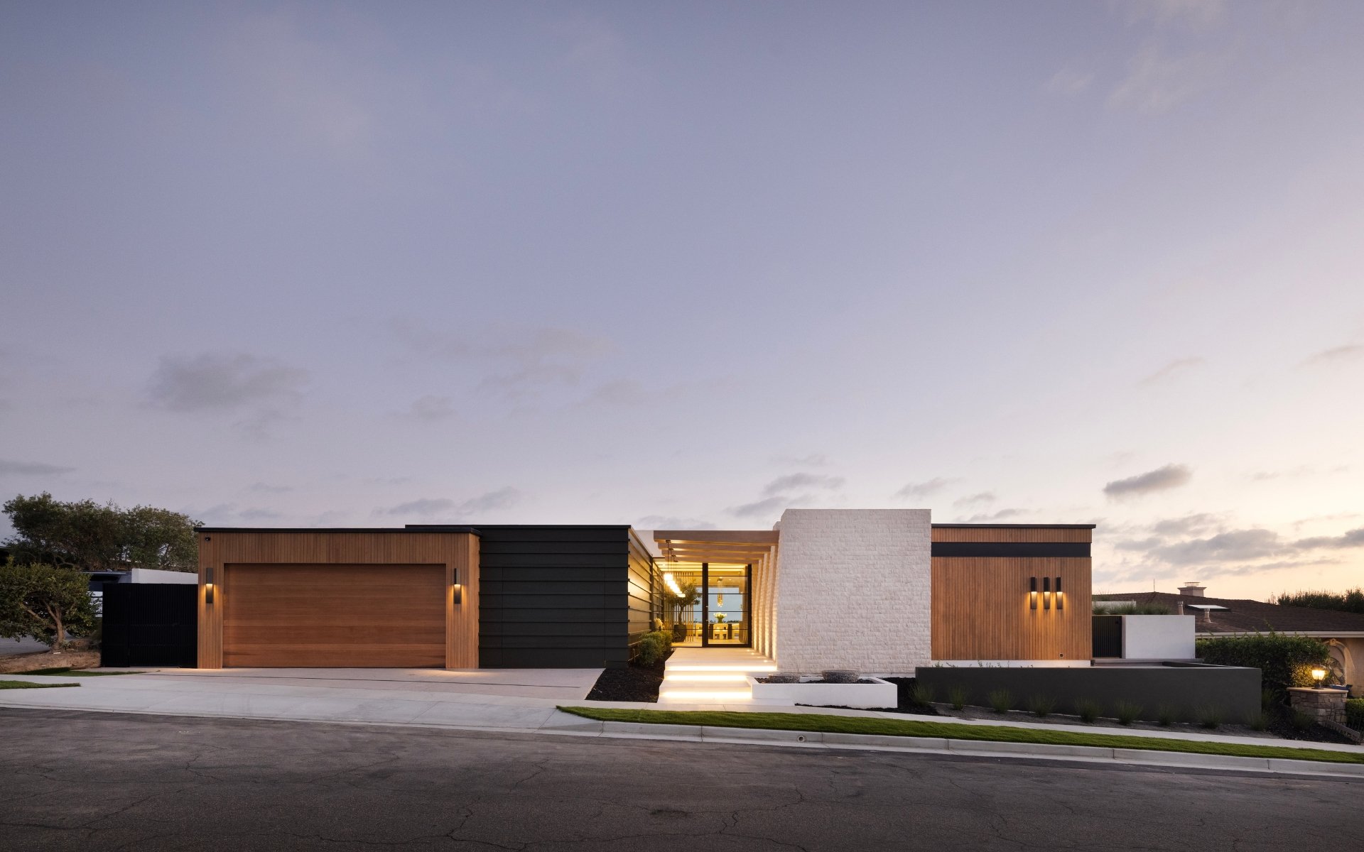 2519 Harbor View Drive