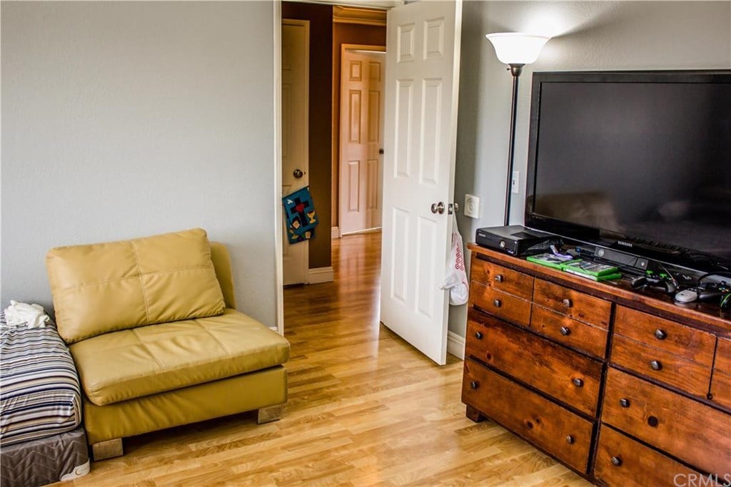8 Ametrine Way