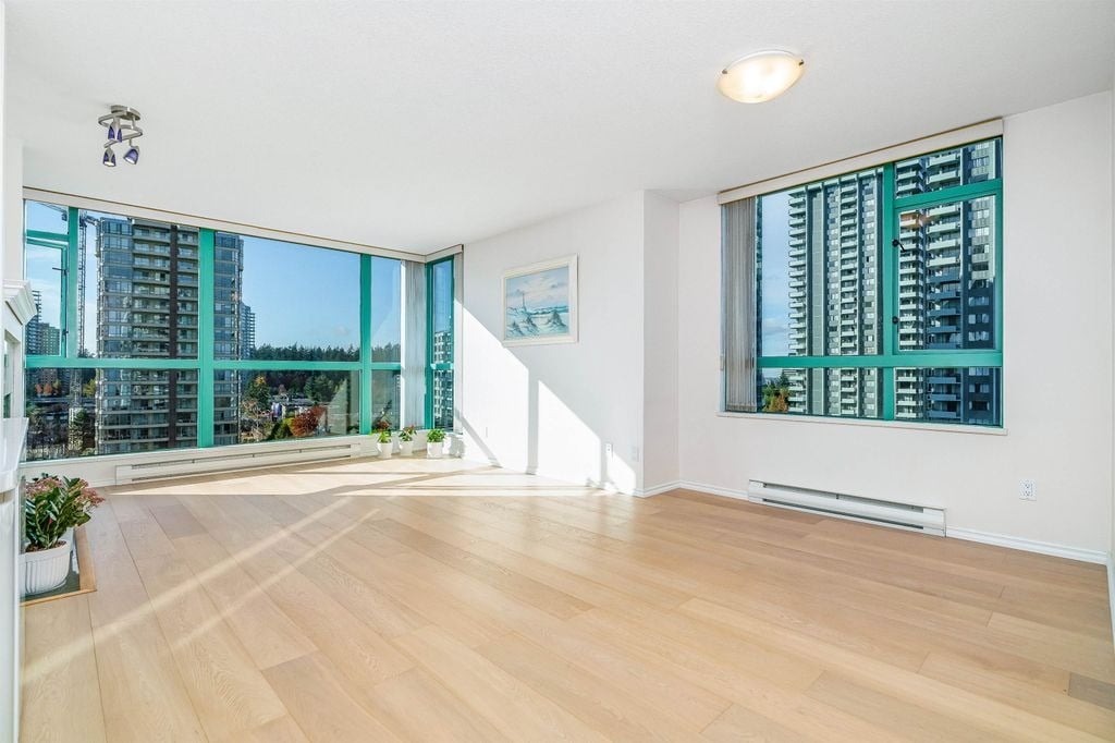 5833 Wilson Ave, #1005