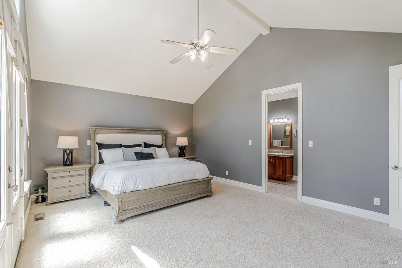 320 Wilson Ln
