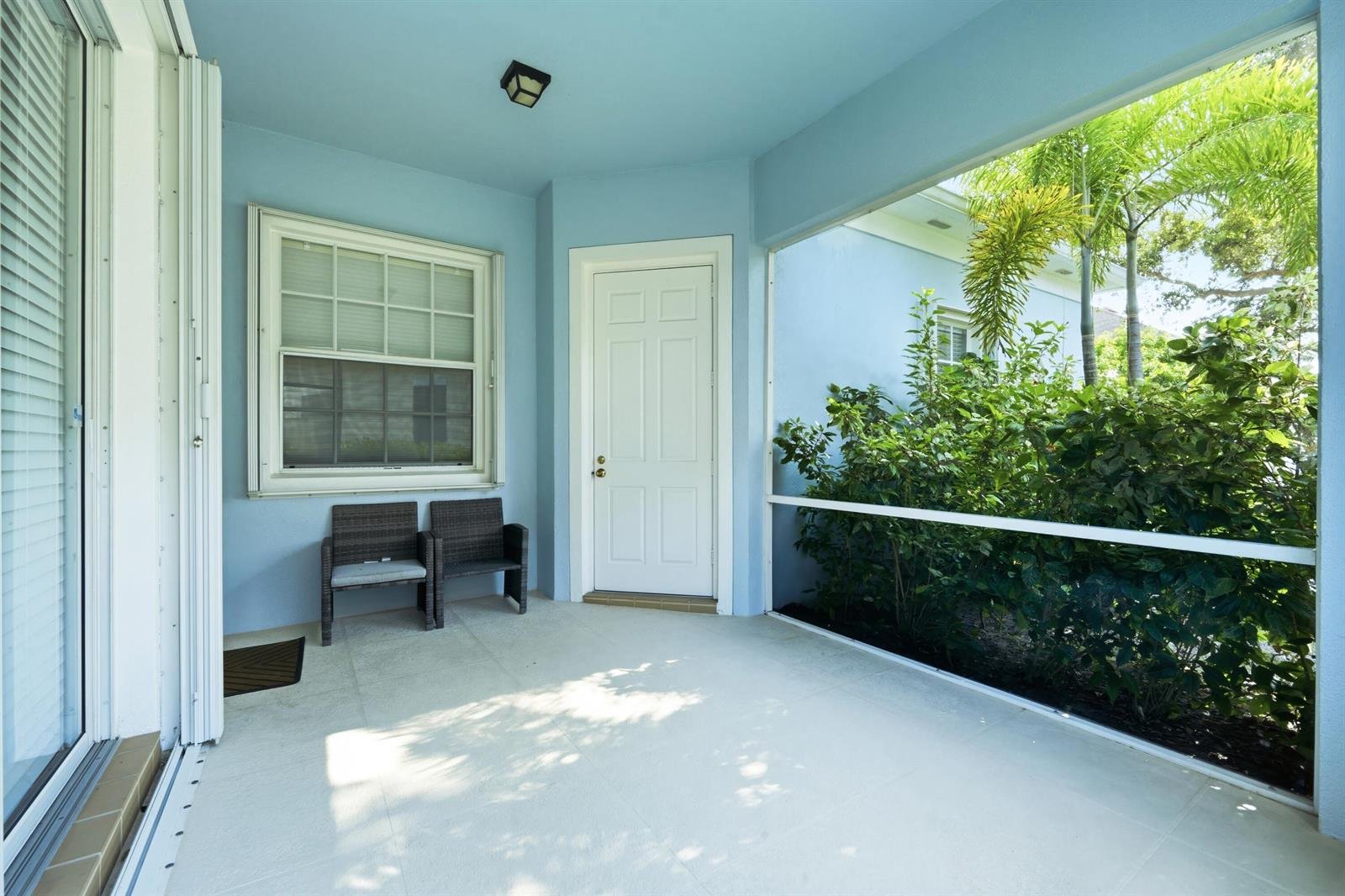 301 Newhaven Blvd