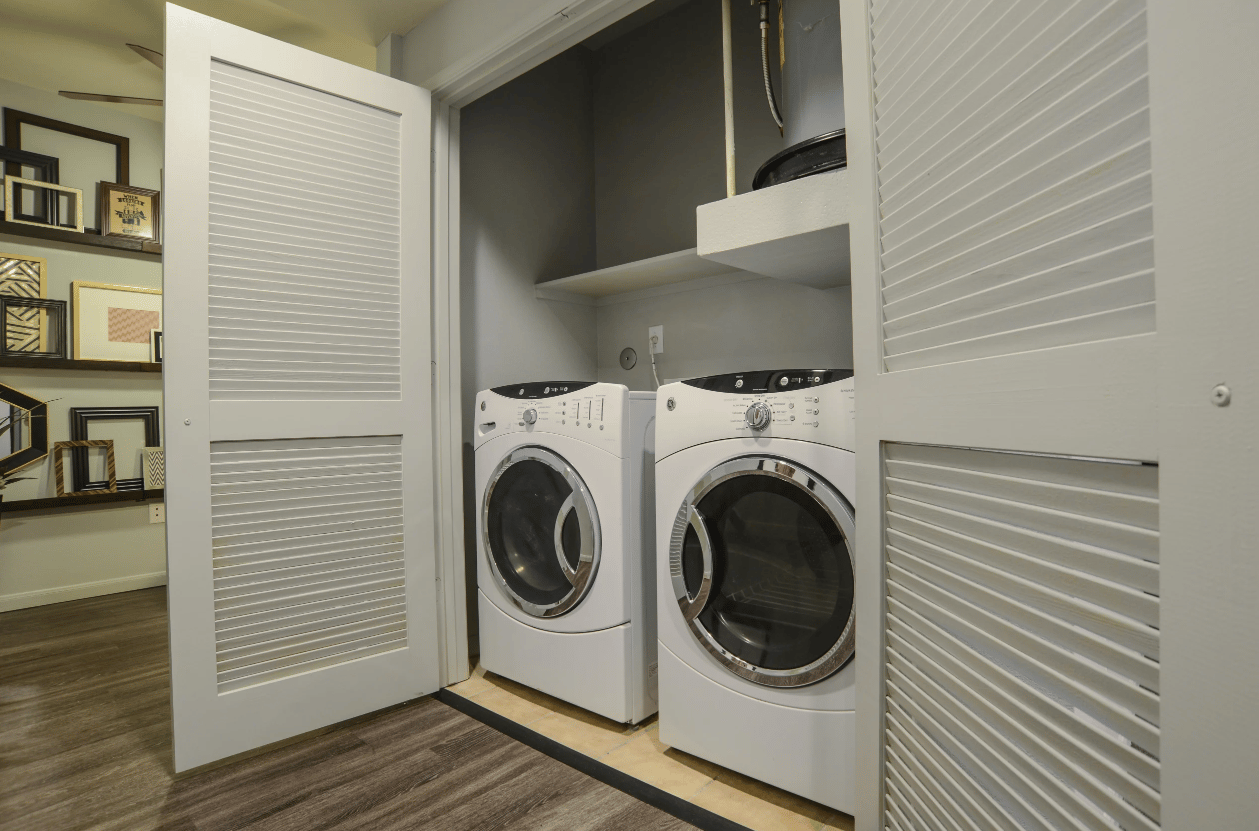 Community of the Year Property! Lease Today and Enjoy Up to 6 Weeks Free on Select Units!*