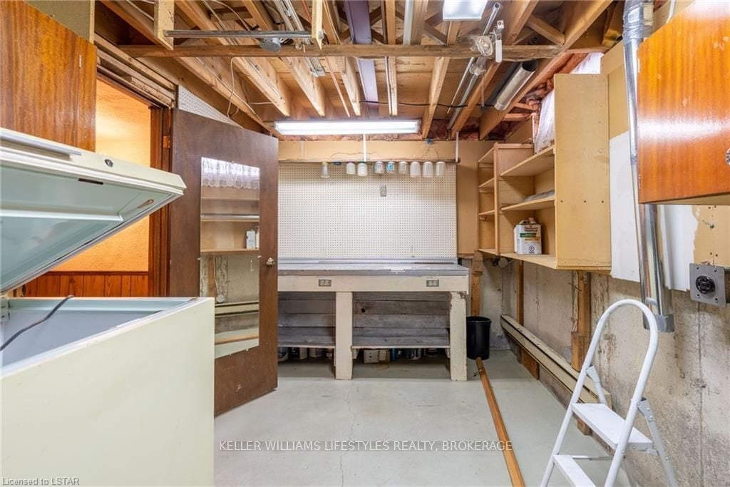 230 Clarke Rd 54