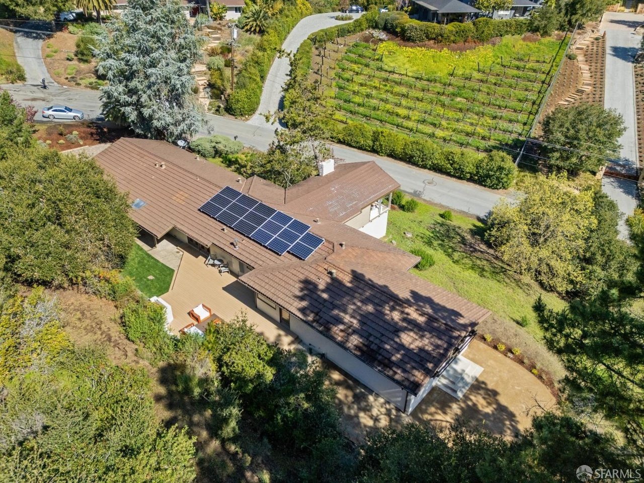 12769 Dianne Dr