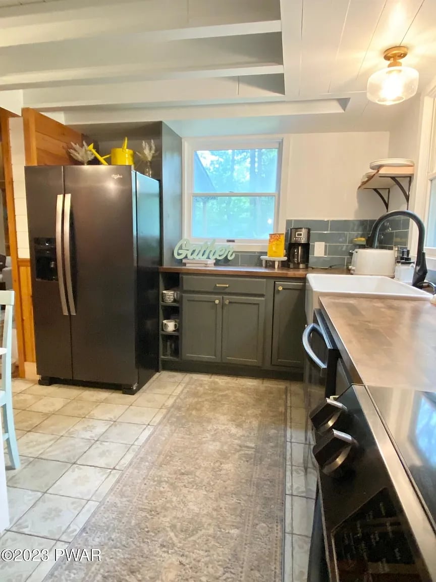 109 Westbrook Ridge Ave