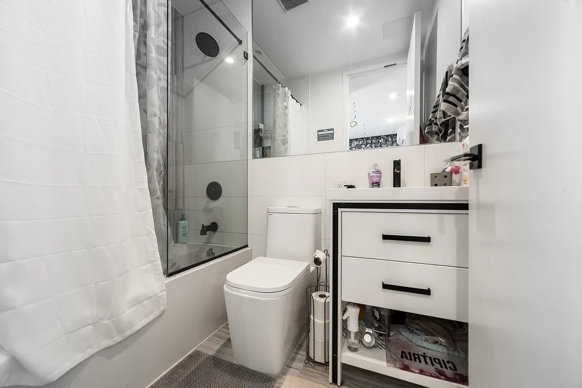 254 East 28th Street 3C