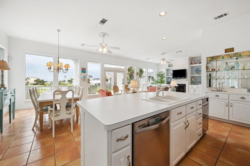 4100 Sand Crab Ln