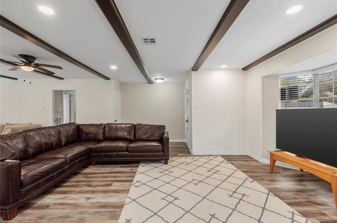 1311 Forest Cove Dr