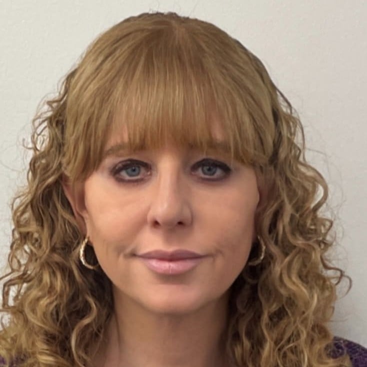 Luciana P. Bennett Pawling, NY Real Estate Agent Headshot