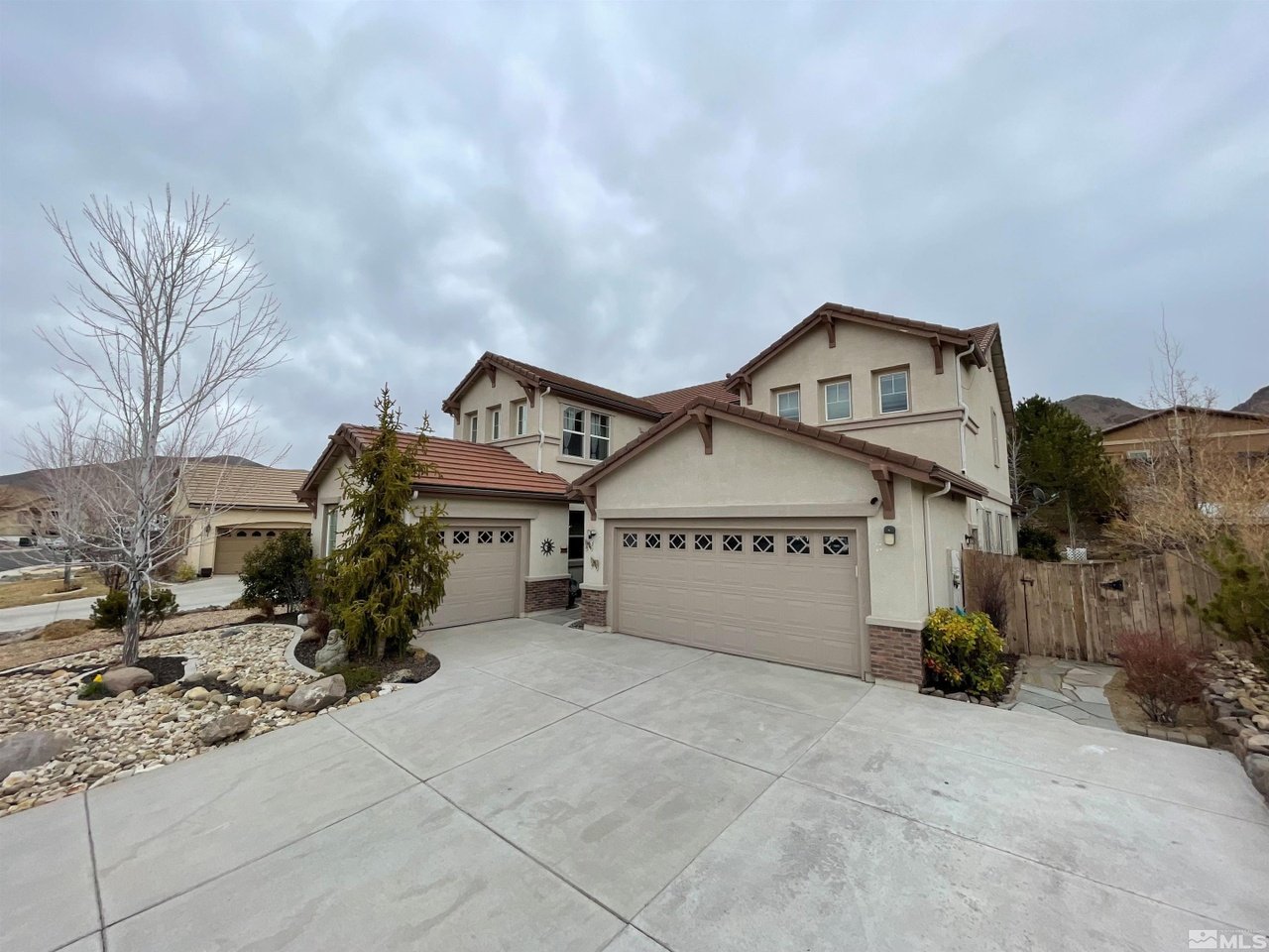 2645 Mule Cir