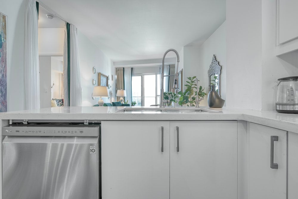 60 Absolute Avenue 1507