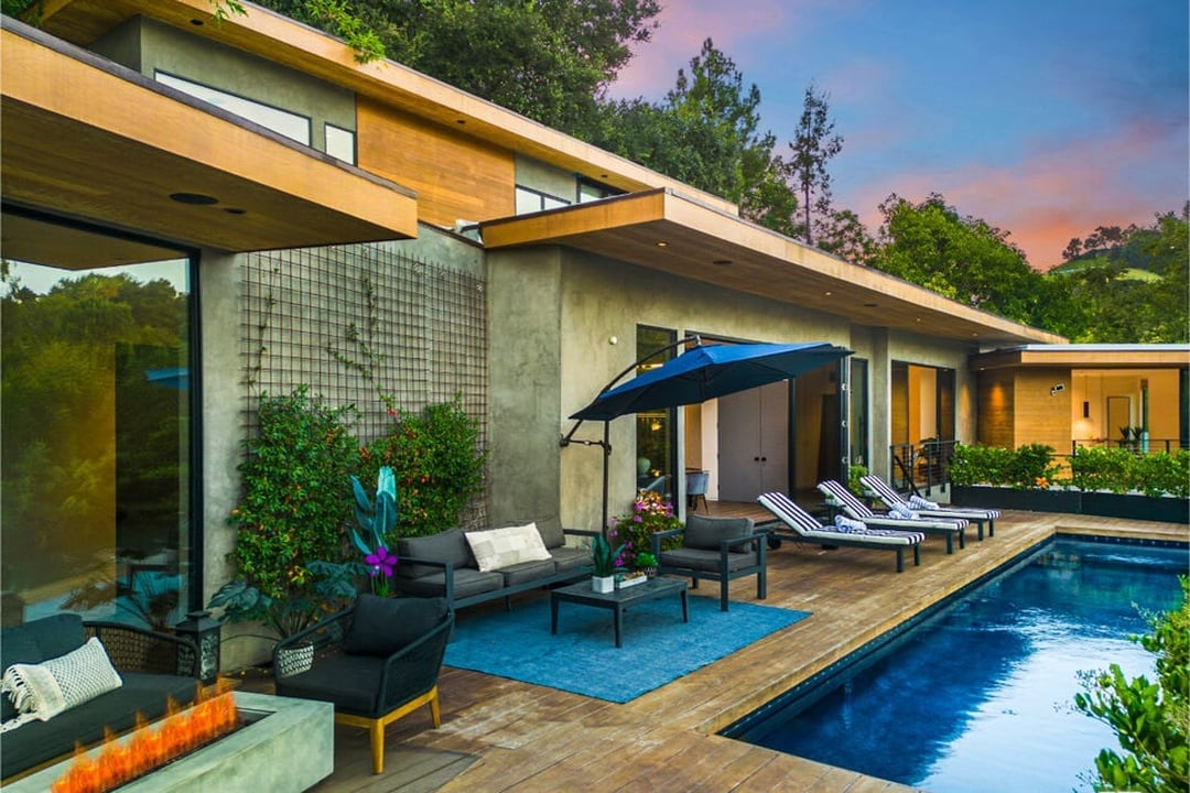 Majestic Oasis