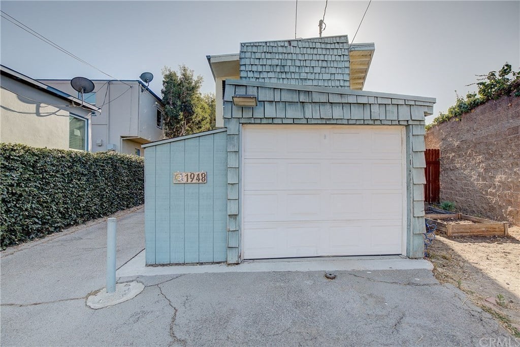 1948 Frank St #2